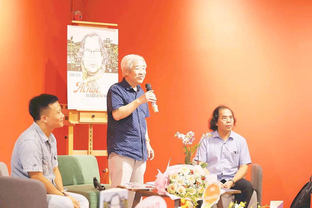 trong-buoi-ra-tap-truyen-ngan-ai-noi-tai-sao-lai-noi-nhu-the-pgsts-la-khac-hoa-ts-mai-anh-tuan.jpg