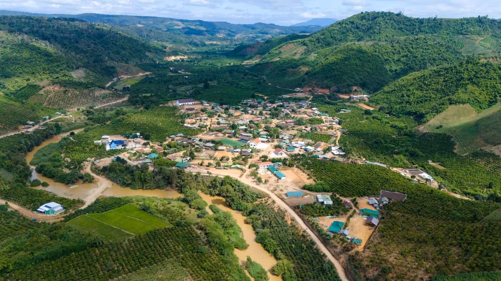 Toàn cảnh bản H’ Mông tiểu khu 179.