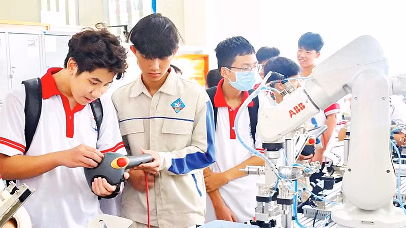 Đào tạo nghề tại Trường cao đẳng Kỹ thuật công nghệ Bà Rịa-Vũng Tàu. (Ảnh PHÚ MỸ)