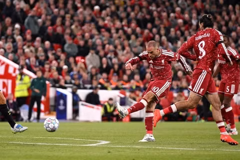 Alexis Mac Allister ấn định chiến thắng 2-1 cho Liverpool. (Ảnh: Liverpool FC)