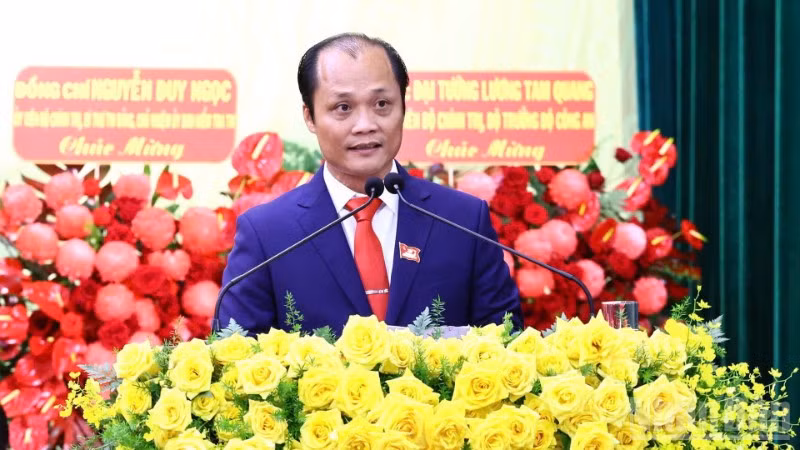 Đồng chí Nguyễn Tuấn Anh, Giám đốc Sở Nông nghiệp và Môi trường tỉnh Đồng Nai phát biểu tham luận tại Đại hội Đảng bộ tỉnh Đồng Nai lần thứ I, về chủ đề "Phát triển nông nghiệp sinh thái, tuần hoàn, công nghệ cao, thích ứng biến đổi khí hậu, hướng tới Net Zero".