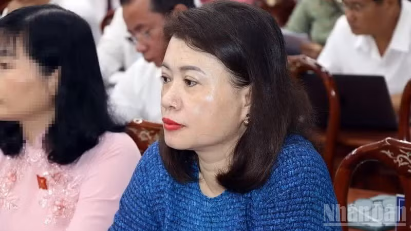 Bà Nguyễn Thị Giang Hương tại kỳ họp Hội đồng nhân dân tỉnh Đồng Nai, tháng 4/2024. (Ảnh tư liệu)