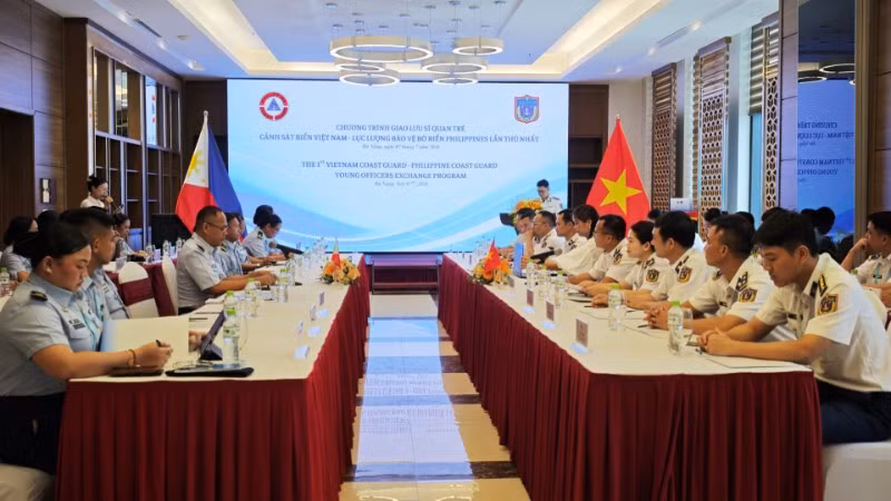 Khai mạc chương trình lưu sĩ quan trẻ Cảnh sát biển Việt Nam và Lực lượng Bảo vệ bờ biển Philippines lần thứ nhất tại Đà Nẵng.