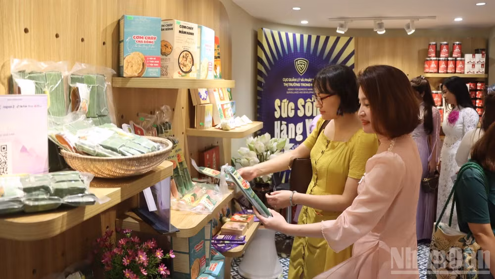 GoGlobal mở ra phương thức xúc tiến bài bản và có chiều sâu hơn, chuyển từ các hoạt động hội chợ, kết nối mang tính đơn lẻ sang xây dựng hệ sinh thái hỗ trợ theo nhóm sản phẩm, địa phương và ngành hàng. (Ảnh: L.Q)