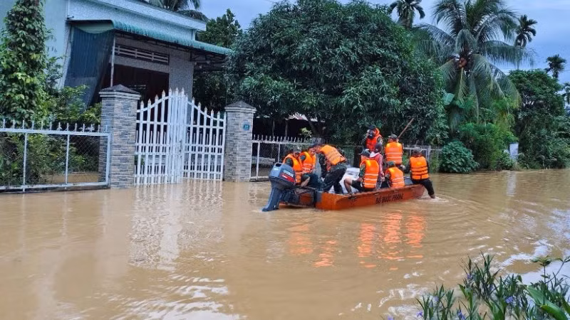 Nhiều diện tích tại xã Đak Lua (tỉnh Đồng Nai) ngập lụt do Thủy điện Đồng Nai 5 xả lũ.