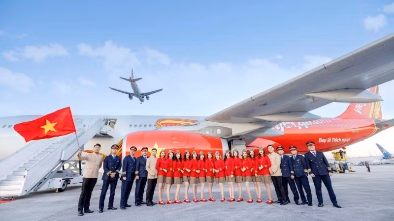 Phi hành đoàn Vietjet.
