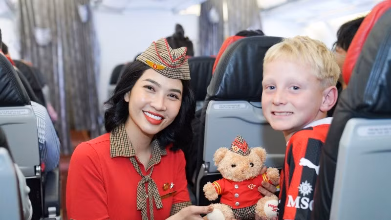 Hành khách trên chuyến bay Vietjet.