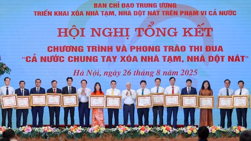 2-9487-3990.jpg