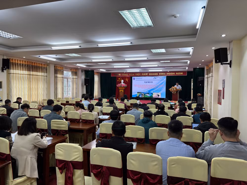 Hội nghị tập huấn phổ biến nội dung và hướng dẫn tiêu chí thủy lợi trong xây dựng nông thôn mới.