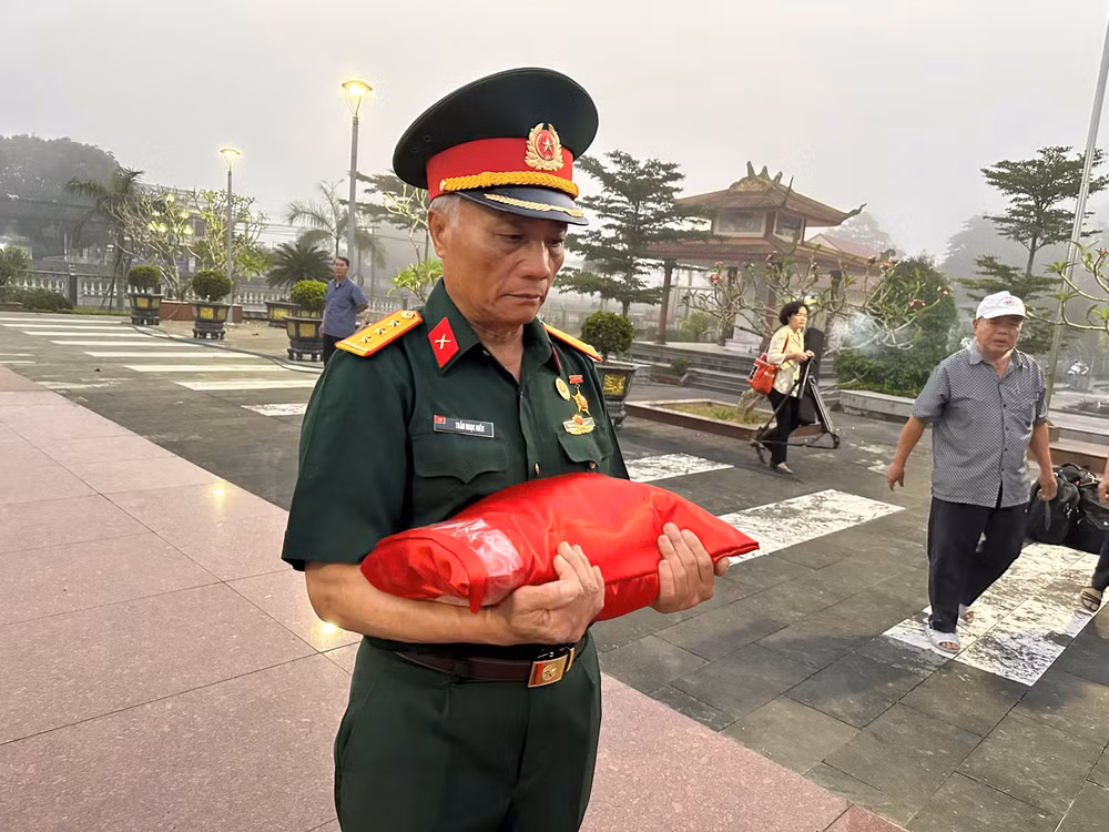 ong-tran-ngoc-hien.jpg