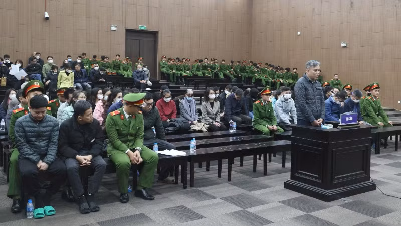 Các bị cáo tại phiên tòa.