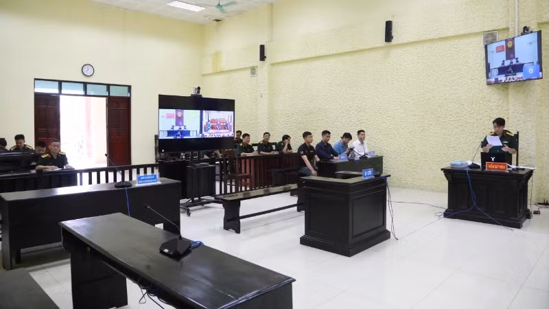 Quang cảnh phiên tòa.