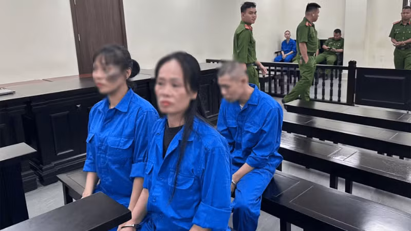 Các bị cáo tại phiên tòa. (Ảnh. M.H)