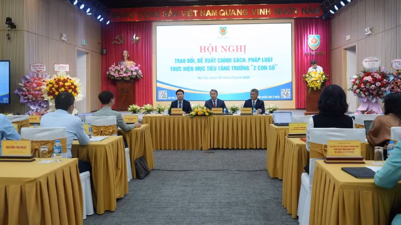 Quang cảnh hội nghị.