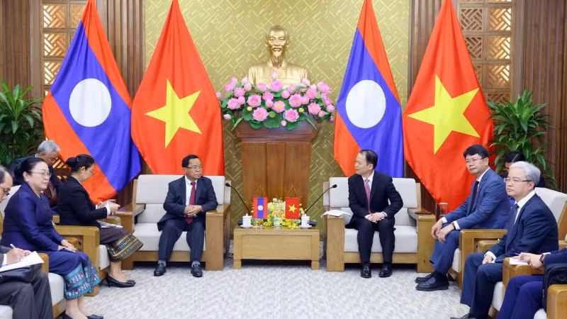 Toàn cảnh buổi tiếp.