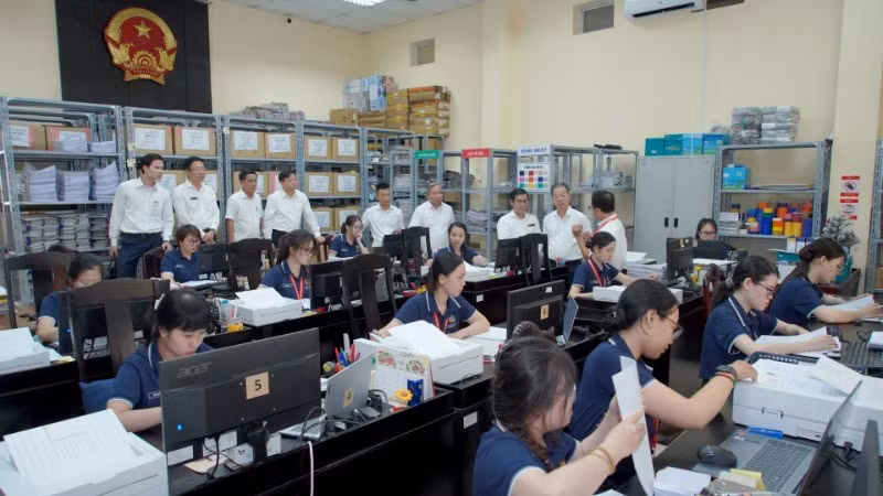 Phóng số hóa hồ sơ của Tòa án nhân dân Khu vực 1, Thành phố Hồ Chí Minh. (Ảnh: TL)