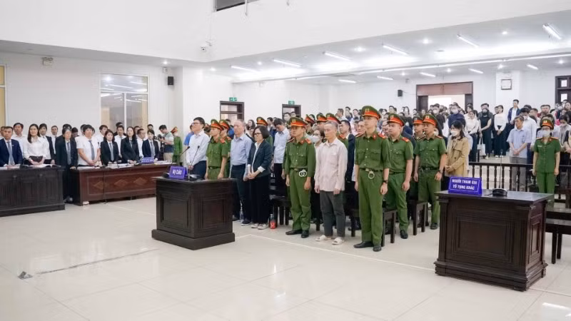 Một phiên xét xử sơ thẩm tại Tòa án nhân dân thành phố Hà Nội.