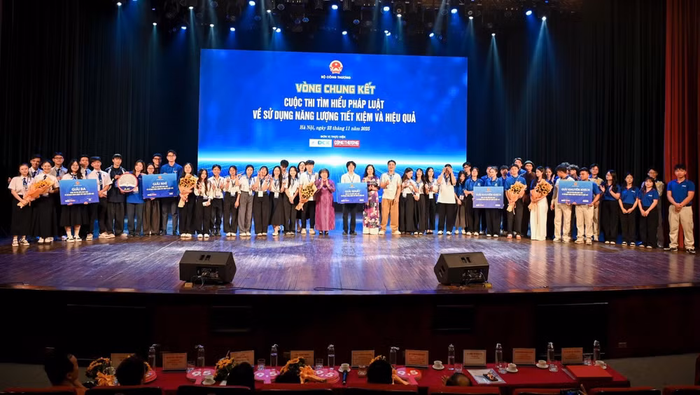 Chung kết Cuộc thi tìm hiểu pháp luật về sử dụng năng lượng tiết kiệm và hiệu quả.
