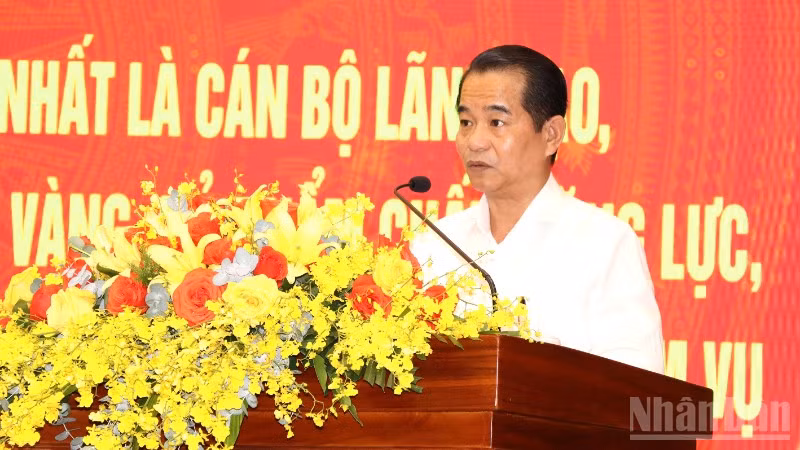 Phó Bí thư Tỉnh ủy Đồng Nai Thái Bảo cho rằng, đội ngũ cán bộ các cấp phải đáp ứng được yêu cầu ngày càng cao hơn khi Đồng Nai trở thành thành phố trực thuộc Trung ương thời gian tới.