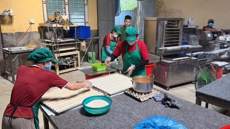 Nhiều cơ sở sản xuất bánh trung thu không bảo đảm chất lượng bị Công an Đà Nẵng phát hiện. (Ảnh: Công an cung cấp)