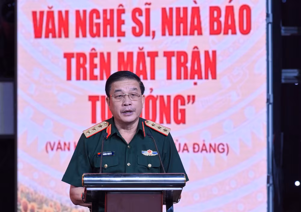 ttt.jpg