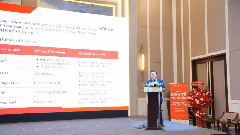 hd-bank-2639.jpg