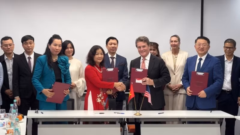 Lãnh đạo hai Hiệp hội ký kết Biên bản ghi nhớ hợp tác giai đoạn 2026-2030.
