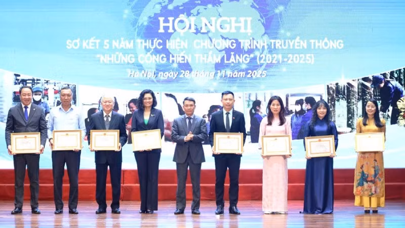 cong-hien-4247.jpg