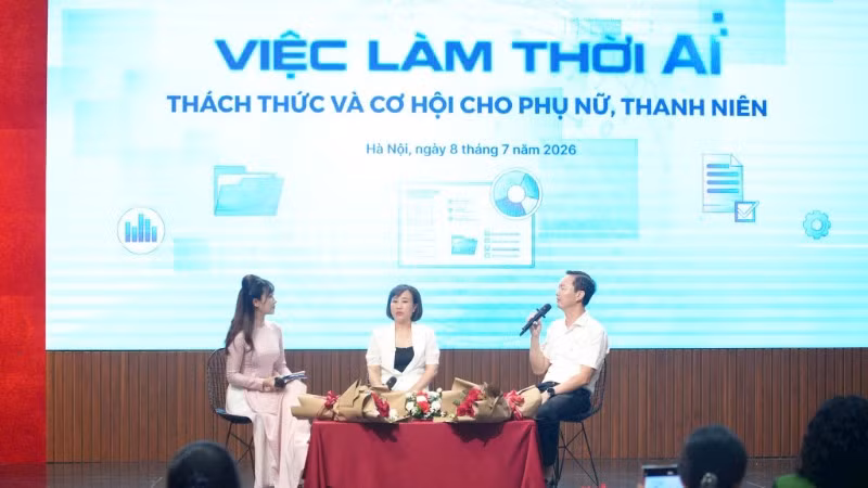 Quang cảnh tọa đàm. (Ảnh: PHẠM HÙNG)
