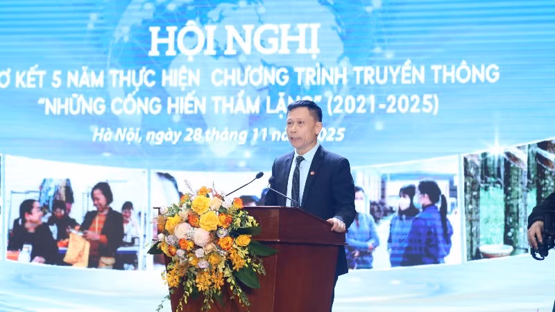 c8985b38-fadb-481f-9184-d8a5a3467dd1-3076.jpg