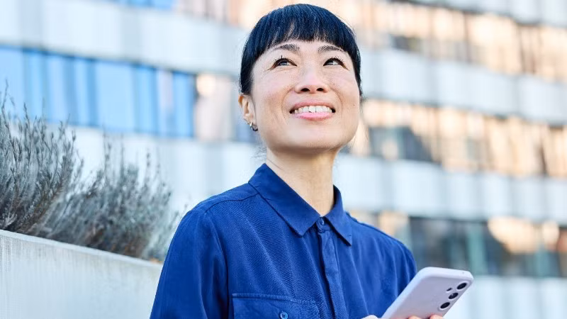 Nhờ sự chuẩn bị từ trước, chị P.T.V giờ đây có thể yên tâm đối mặt với hành trình điều trị phía trước. (Ảnh minh họa, nguồn: Prudential)