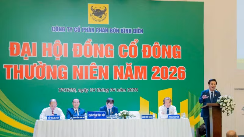 Tổng Giám đốc Công ty cổ phần phân bón Bình Điền (BFC) Ngô Văn Đông trình bày tại Đại hội cổ đông năm 2026.
