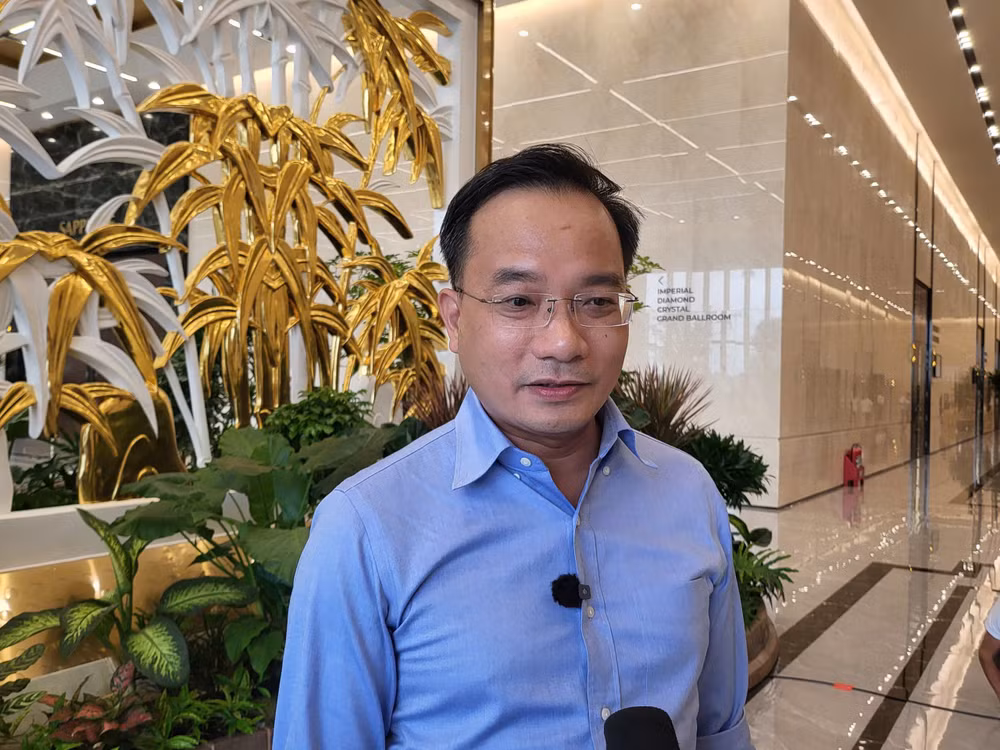 anh-hung.jpg