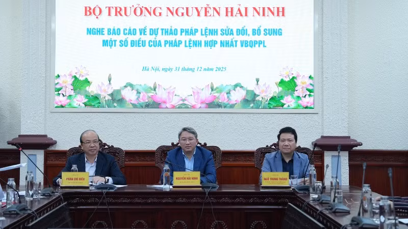 ninh-2624.jpg