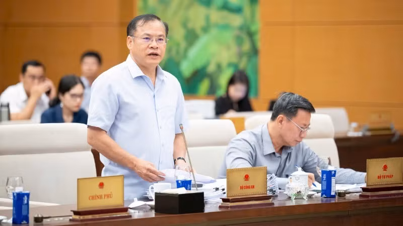 thu-truong-ca-thuong-tuong-nguyen-van-long-9217-7729.jpg