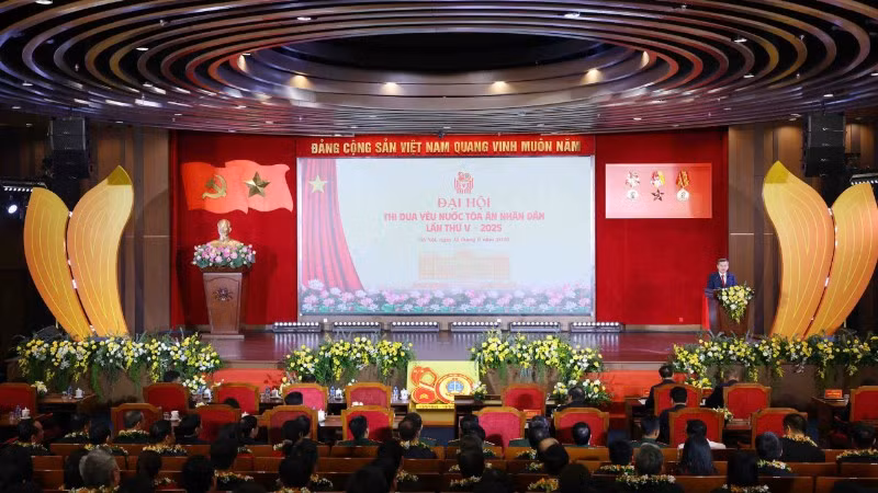 Toàn cảnh Đại hội thi đua yêu nước Tòa án nhân dân lần thứ V