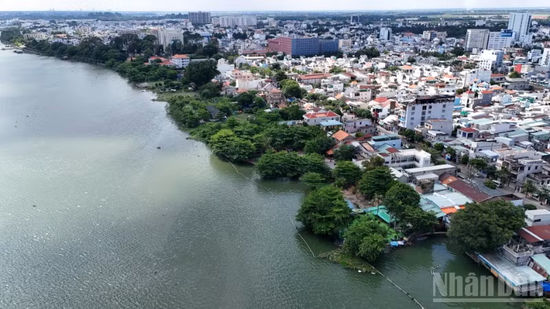 ndo_br_dji-20250506145421-0153-d-resize-8336.jpg