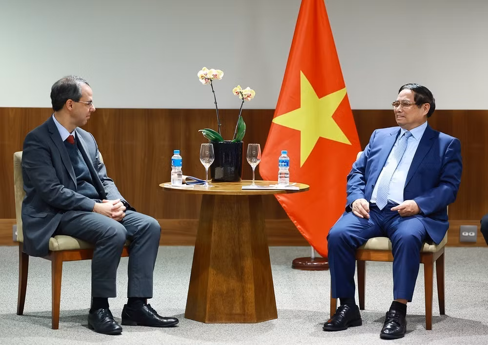 vna-potal-thu-tuong-pham-minh-chinh-tiep-lanh-dao-mot-so-tap-doan-hang-dau-brazil-8134141.jpg