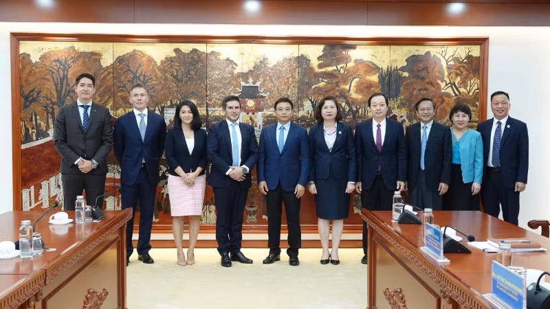 Bộ Tài chính và đại diện FTSE Rusell tại buổi làm việc. (Ảnh: BTC)