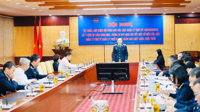 Toàn cảnh hội nghị.