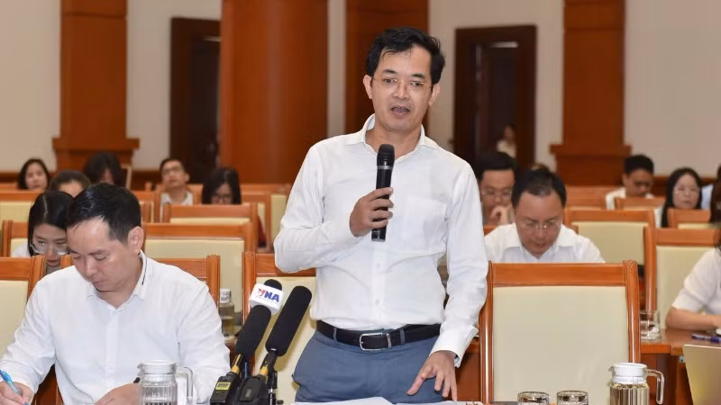 Ông Trương Bá Tuấn, Phó Cục trưởng Cục Quản lý, giám sát chính sách thuế, phí và lệ phí (Bộ Tài chính).