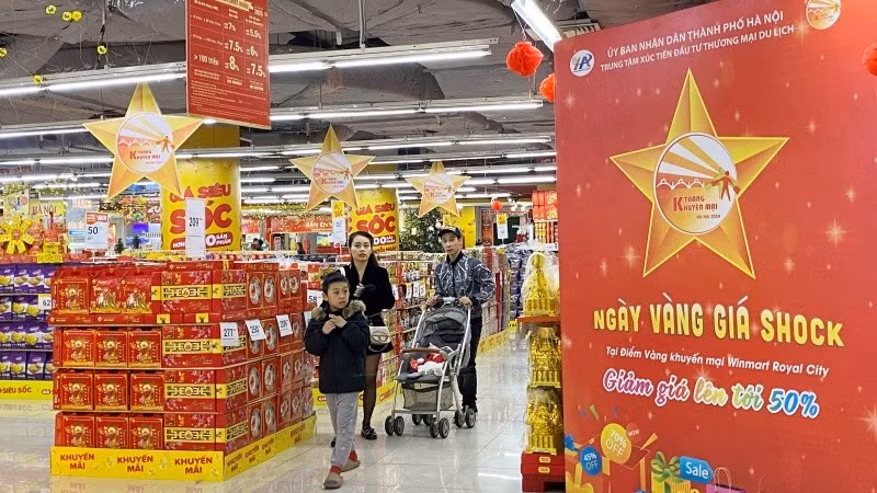 Chương trình Khuyến mại tập trung thành phố Hà Nội đem đến cơ hội mua sắm hấp dẫn cho người tiêu dùng. 