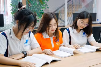 Sinh viên Trường đại học Mở Thành phố Hồ Chí Minh đang học tập.