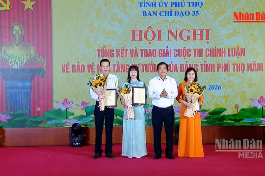 [Video] Phú Thọ trao giải Cuộc thi chính luận bảo vệ nền tảng tư tưởng của Đảng