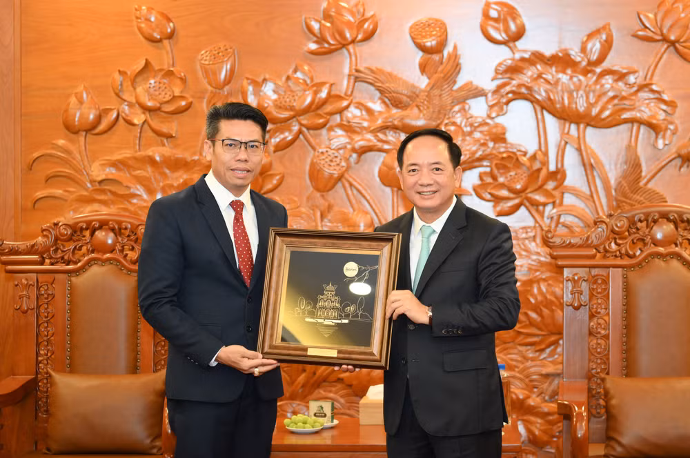 truong-ban-tg-tiep-doan-lao-2.jpg