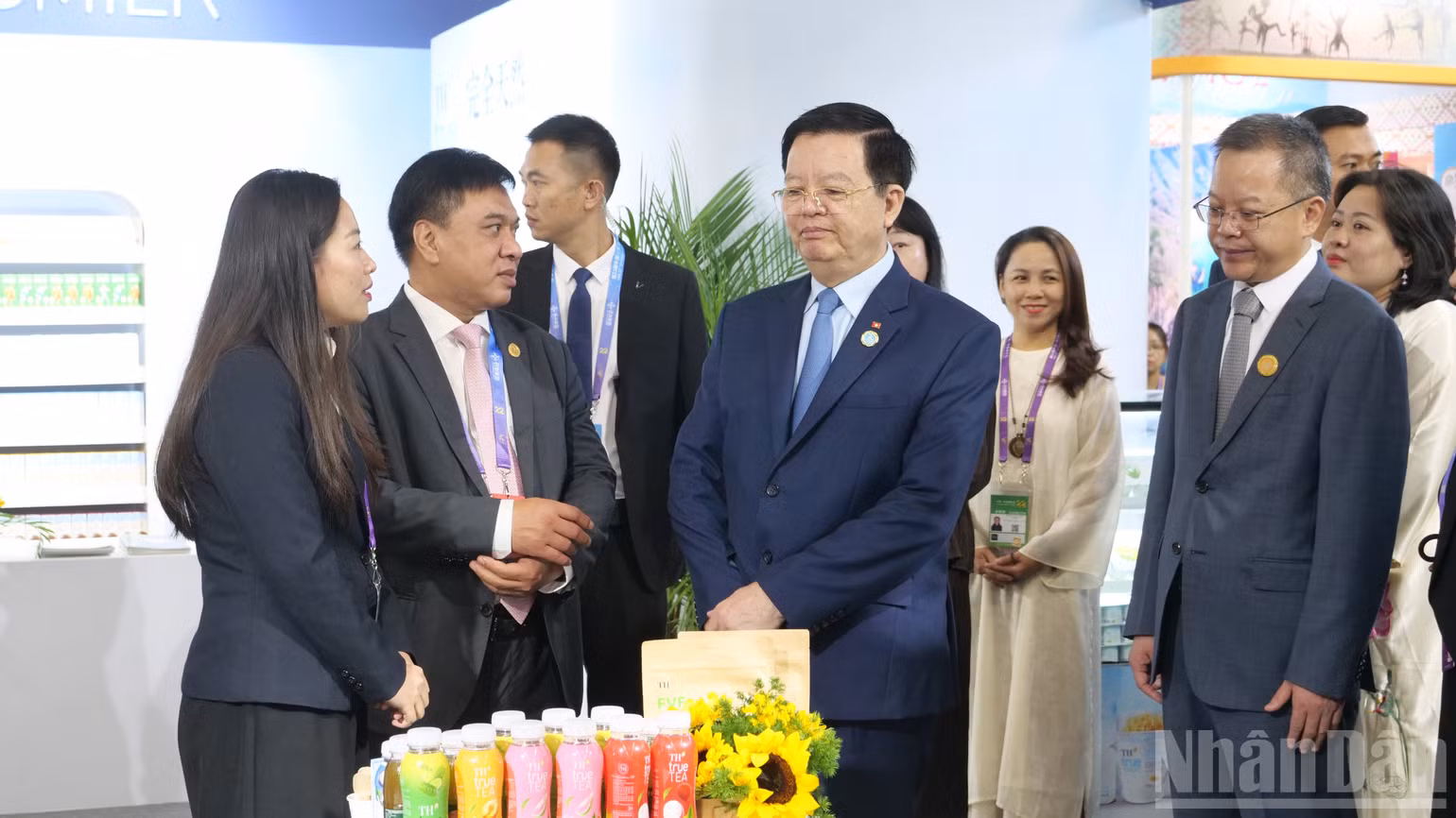 ndo_br_khai-mac-09-p2355049.jpg