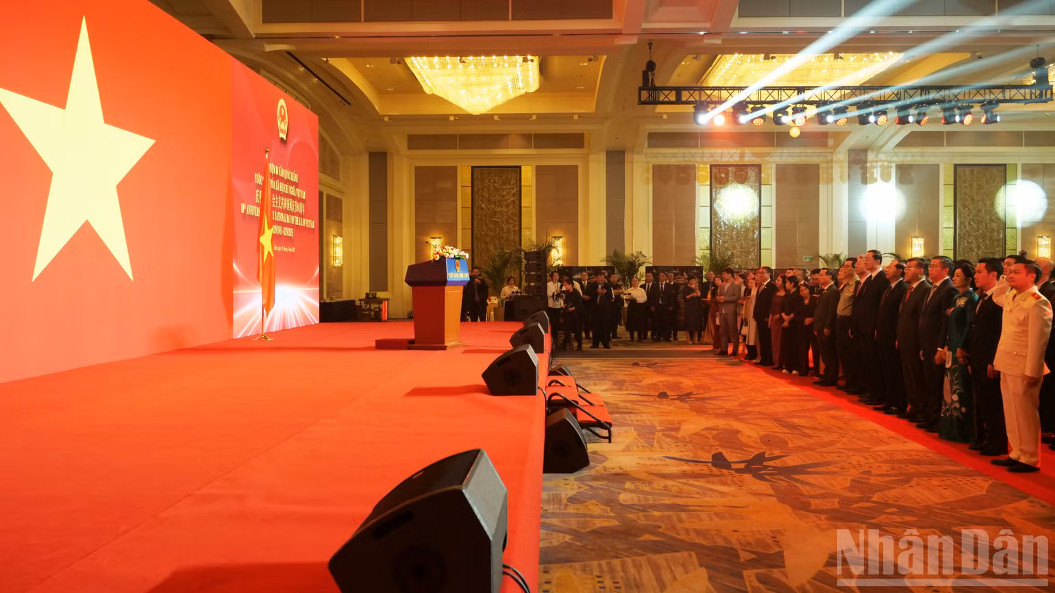 ndo_br_a03-p2376899.jpg
