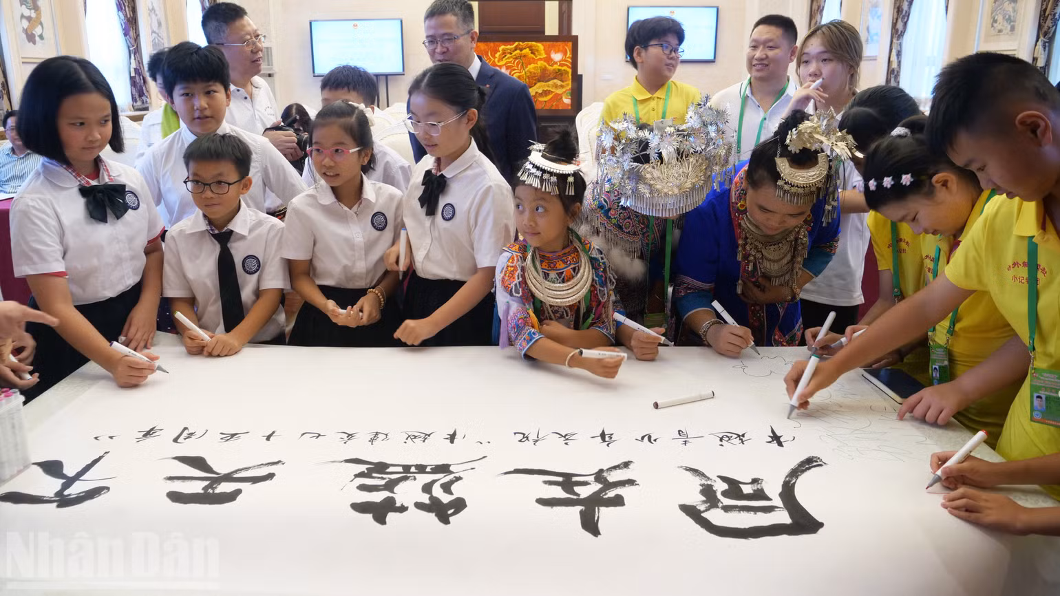 ndo_bl_a18-p2258469.jpg