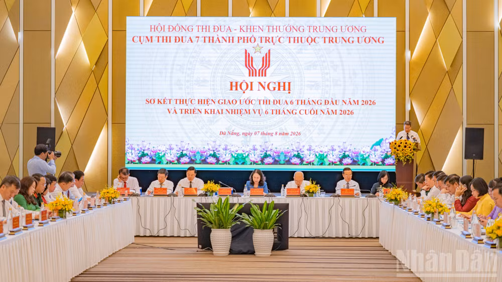 Hội nghị sơ kết thực hiện giao ước thi đua 6 tháng đầu năm và phương hướng, nhiệm vụ 6 tháng cuối năm 2026.