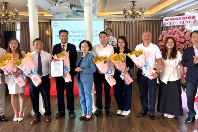 Chi hội du lịch đường thủy Thành phố Hồ Chí Minh được thành lập nhằm thúc đẩy liên kết ngành, nâng tầm vị thế cho ngành du lịch và khai thác hiệu quả giá trị sông nước của thành phố. (Ảnh: QUÝ HIỀN)